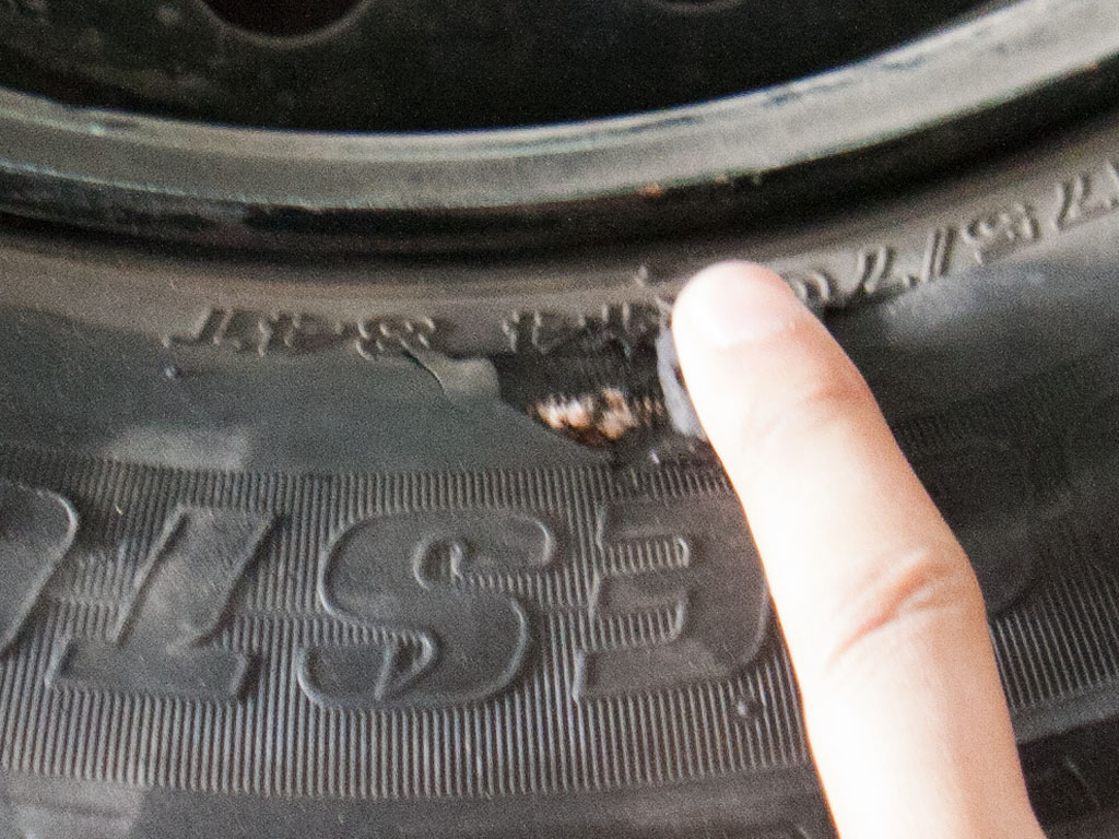 112. Tyre Repair 2 112. Tyre Repair 2